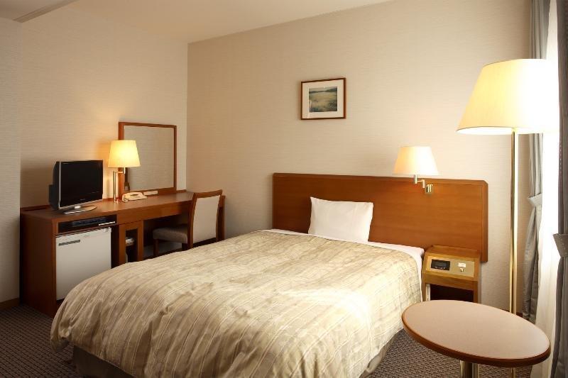 Jr-East Hotel Mets Tsudanuma Narashino Екстер'єр фото